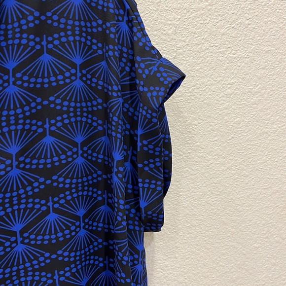 Lot of 3 Pleione tops - Picture 9 of 10